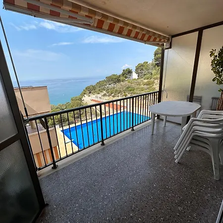 Apartment 2 Cap